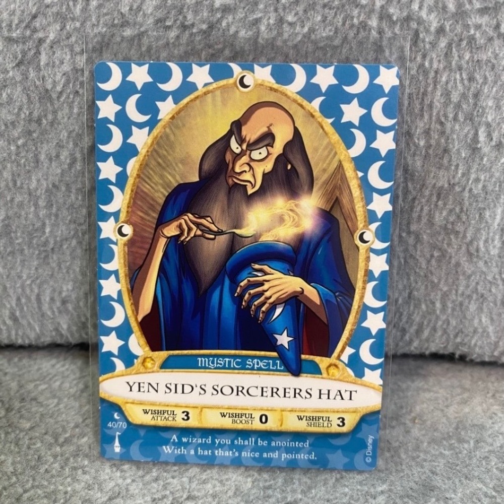 Disney Sorcerers of the Magic Kingdom Card Yen Sid Sorcerers Hat 40/70 Blue EUC